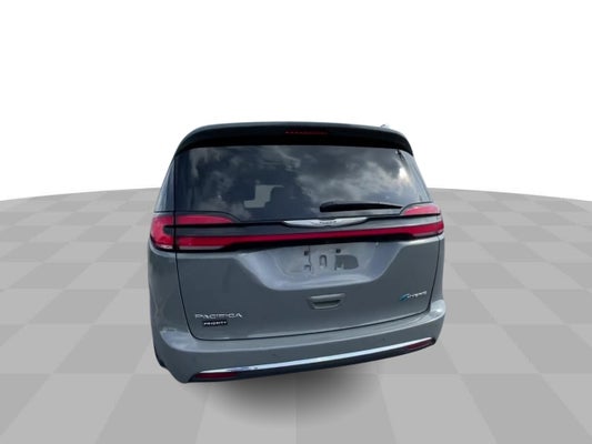 2022 Chrysler Pacifica Hybrid Limited in Virginia Beach, VA - Priority Auto Group