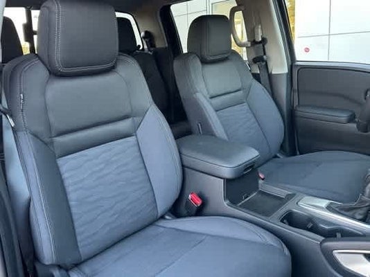 2024 Nissan Frontier PRO-4X Crew Cab Standard Bed 4x4 in Virginia Beach, VA - Priority Auto Group