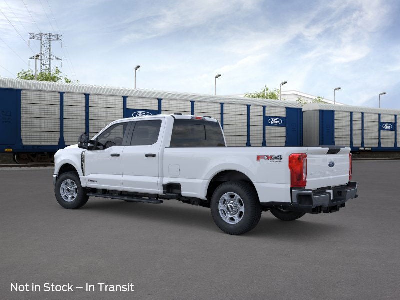 2026 Ford Super Duty F-350® XLT