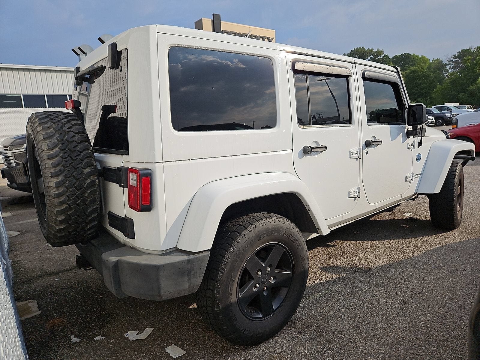 2012 Jeep Wrangler Unlimited Sahara
