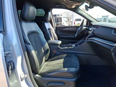 2025 Jeep Grand Cherokee Altitude 4x4