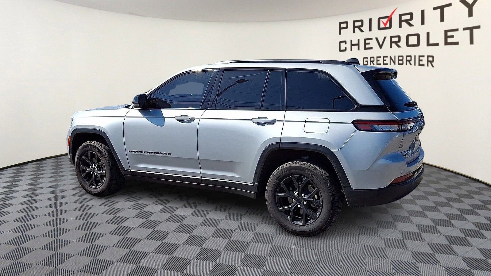 2025 Jeep Grand Cherokee Altitude 4x4