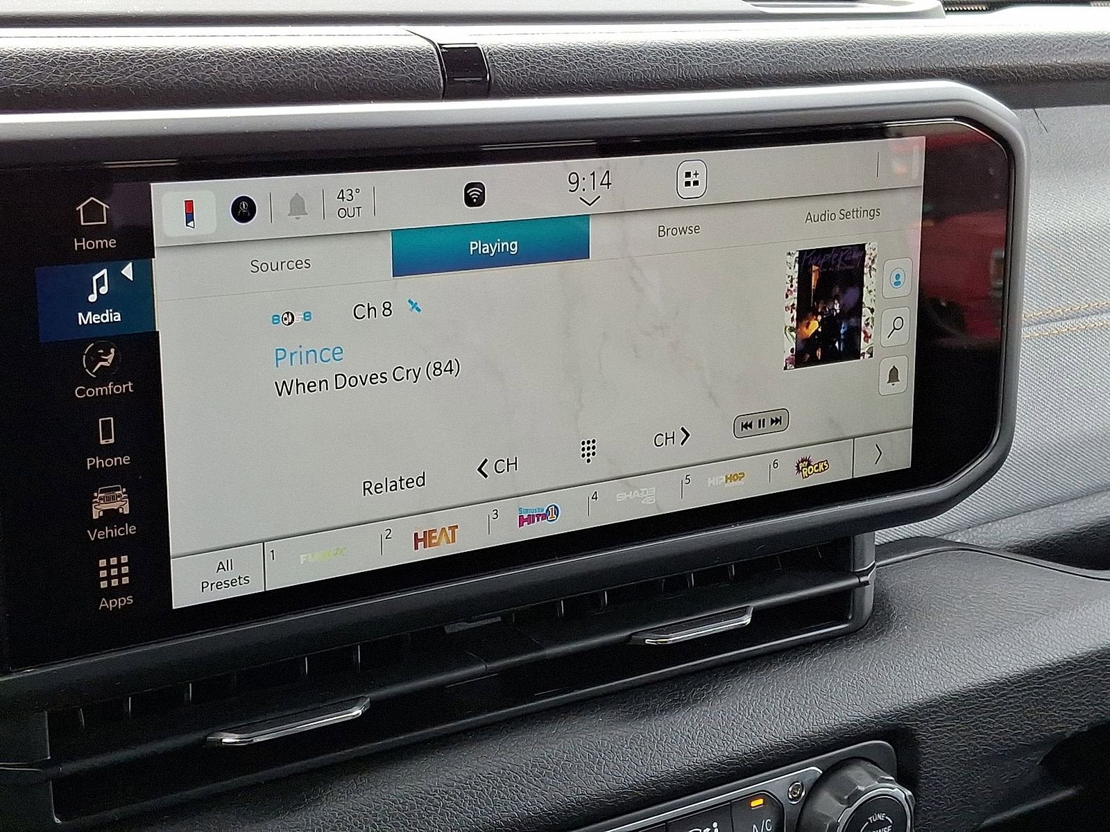 2025 Jeep Wrangler 4xe Willys 4xe