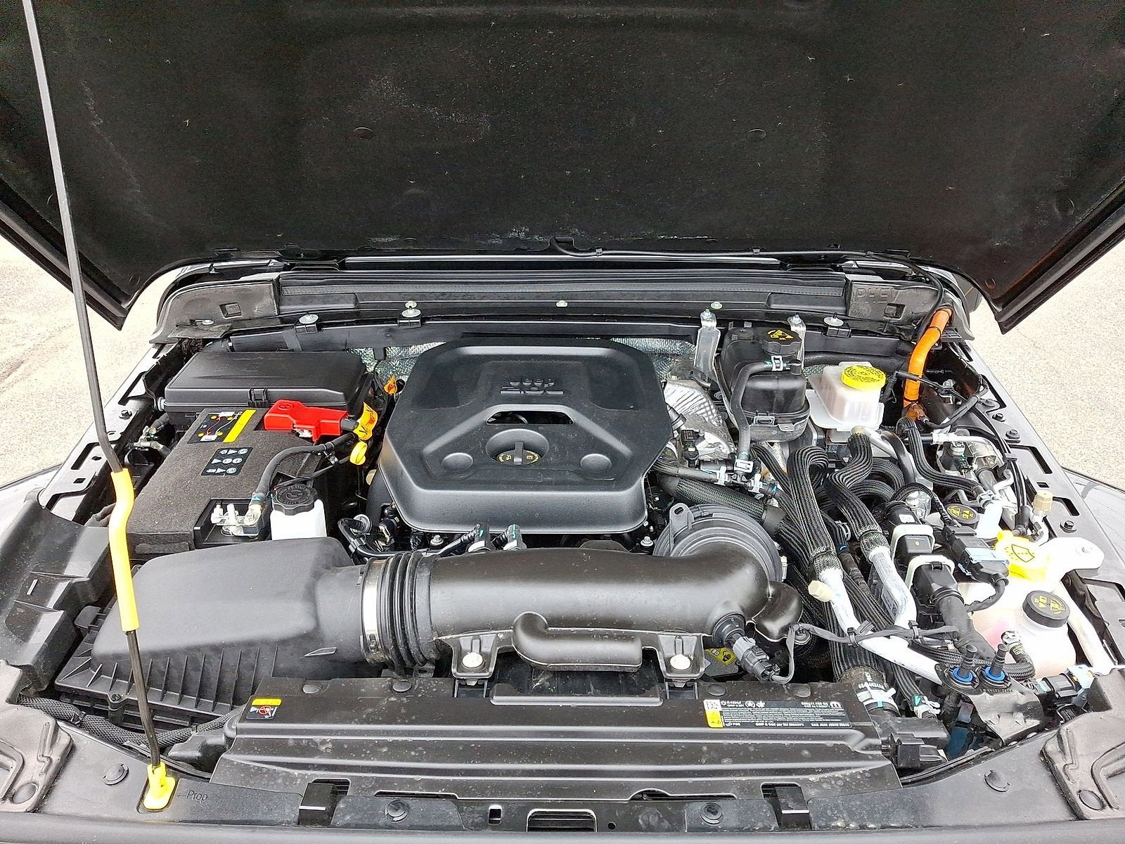 2025 Jeep Wrangler 4xe Sahara 4xe