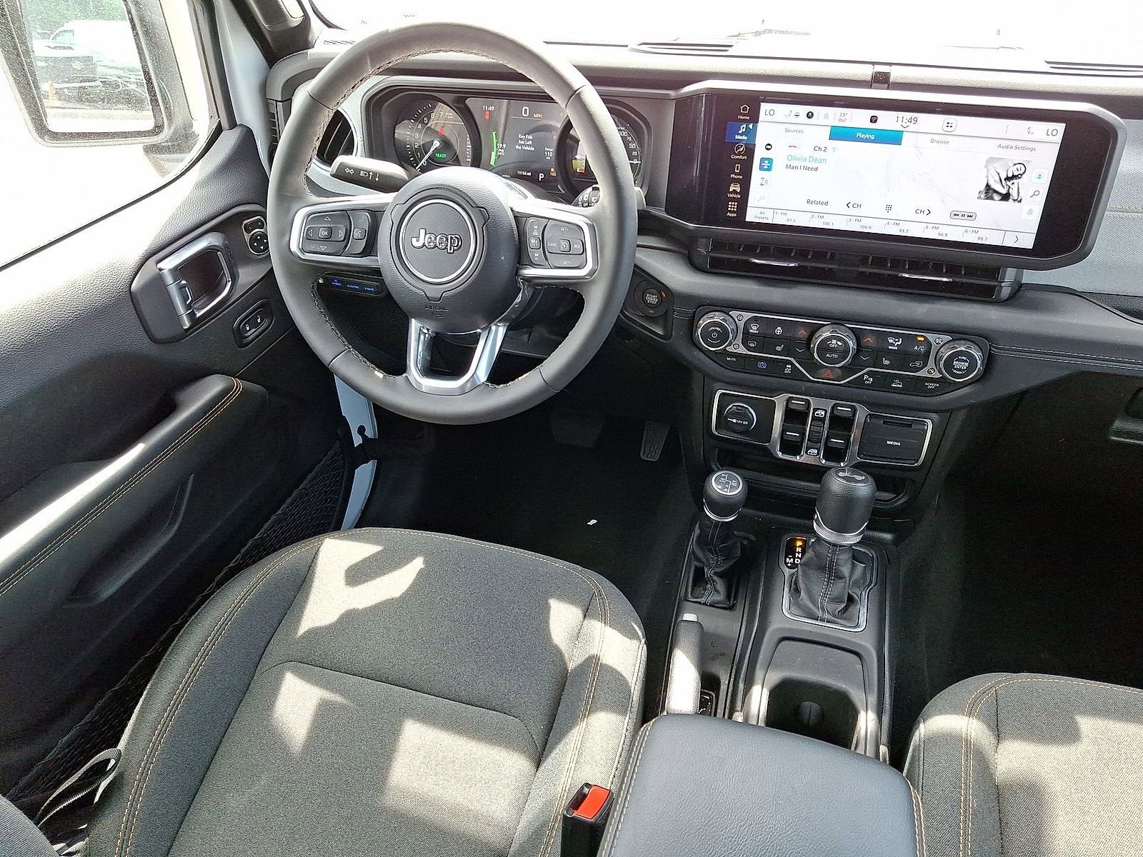 2025 Jeep Wrangler 4xe Sahara 4xe