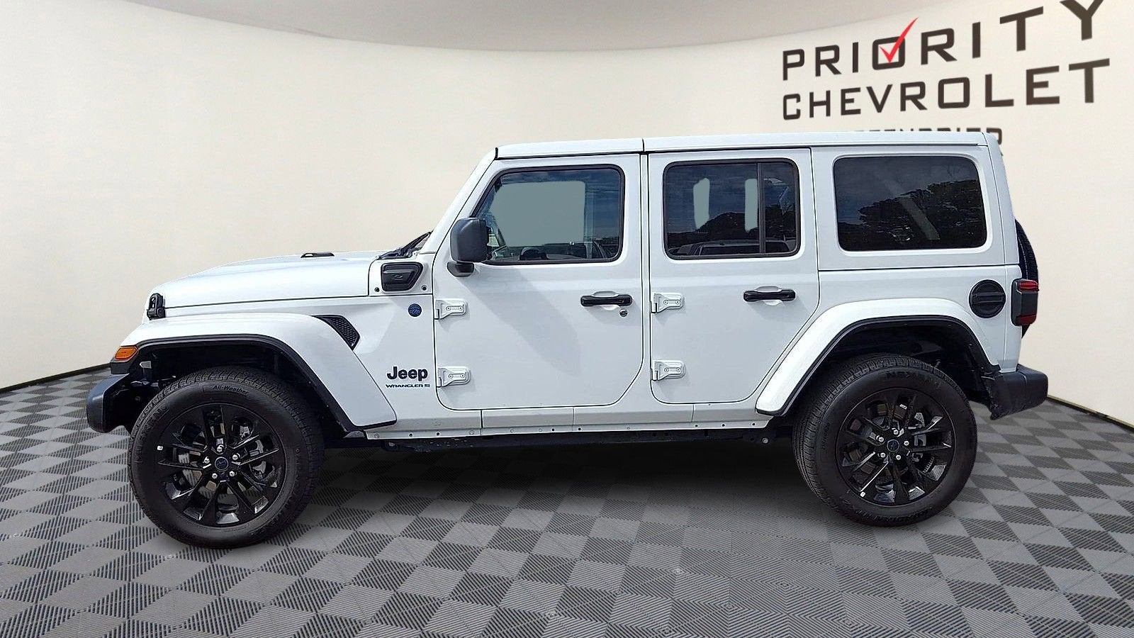 2025 Jeep Wrangler 4xe Sahara