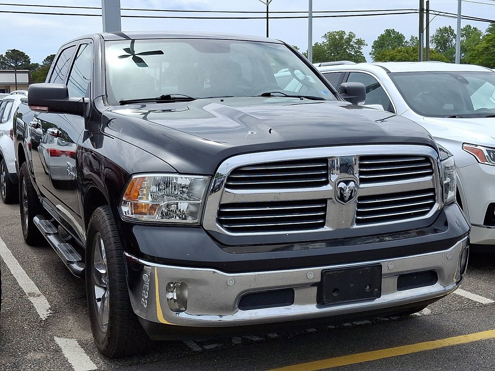 2018 RAM 1500 Big Horn Crew Cab 4x4 5'7" Box
