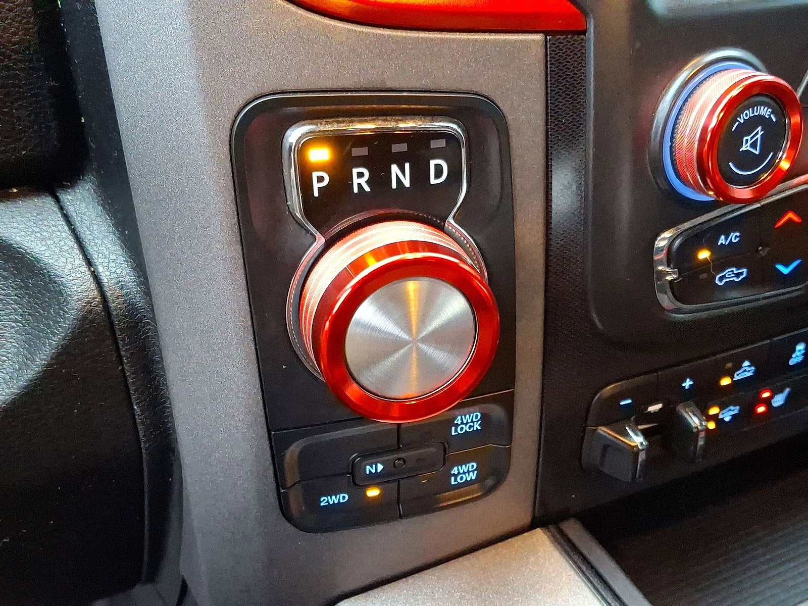 2017 RAM 1500 Rebel Crew Cab 4x4 5'7" Box