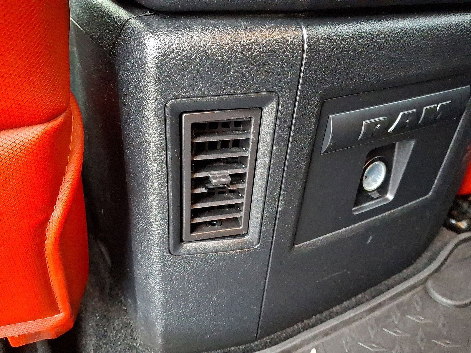 2017 RAM 1500 Rebel Crew Cab 4x4 5'7" Box