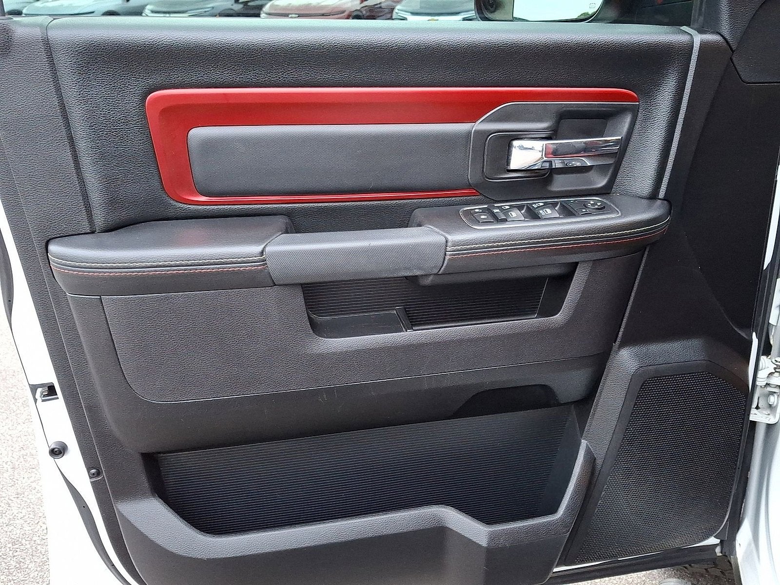 2017 RAM 1500 Rebel Crew Cab 4x4 5'7" Box