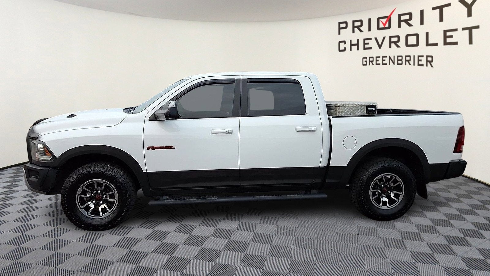 2017 RAM 1500 Rebel Crew Cab 4x4 5'7" Box