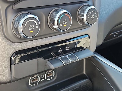 2021 RAM 1500 Big Horn Quad Cab 4x4 6'4" Box