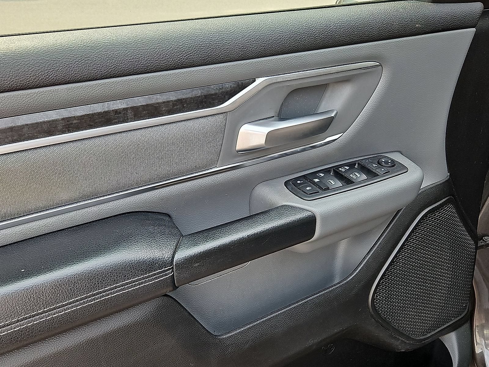 2019 RAM 1500 Big Horn/Lone Star Crew Cab 4x4 5'7" Box