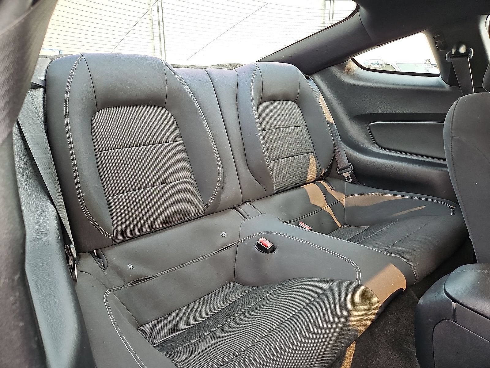 2015 Ford Mustang V6