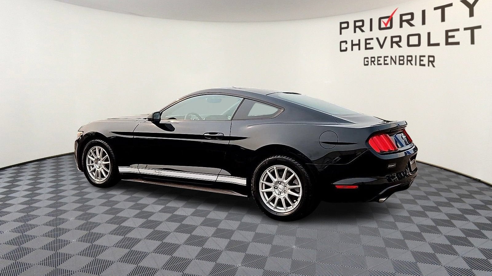 2015 Ford Mustang V6
