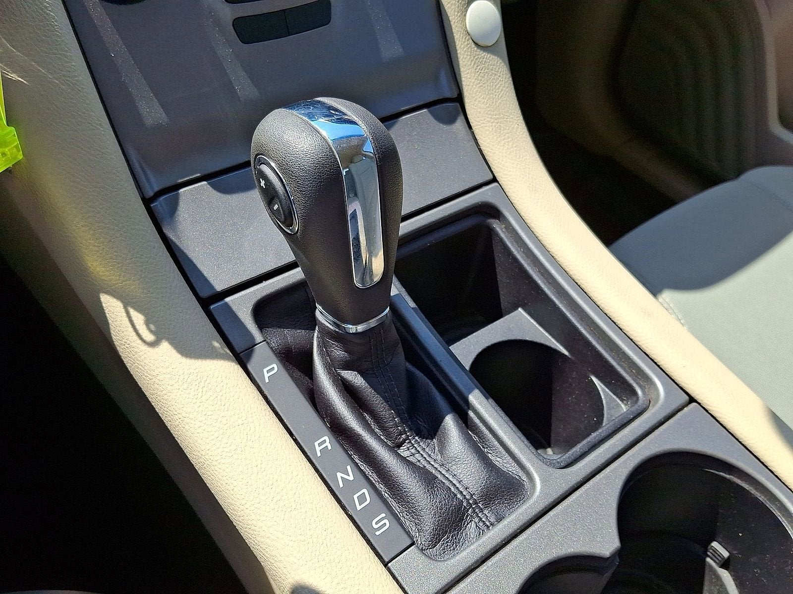 2018 Ford Taurus SE