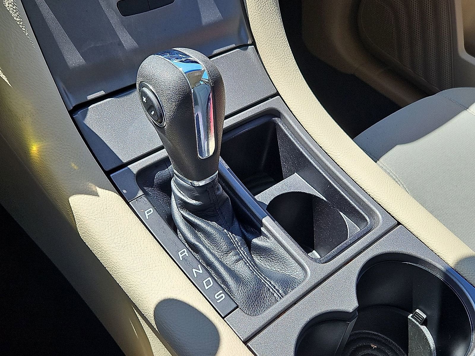 2018 Ford Taurus SE