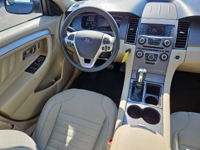 2018 Ford Taurus SE