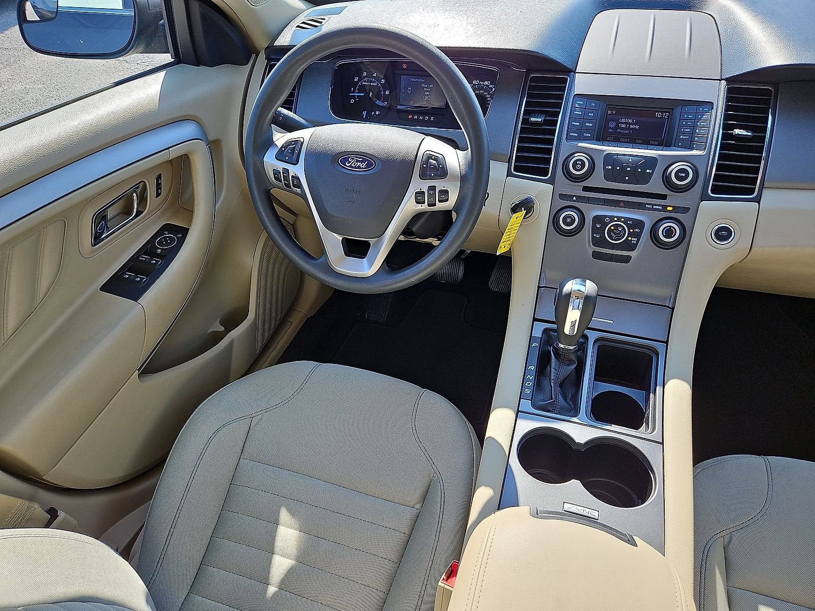 2018 Ford Taurus SE