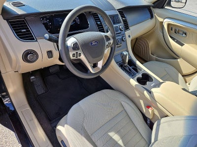 2018 Ford Taurus SE