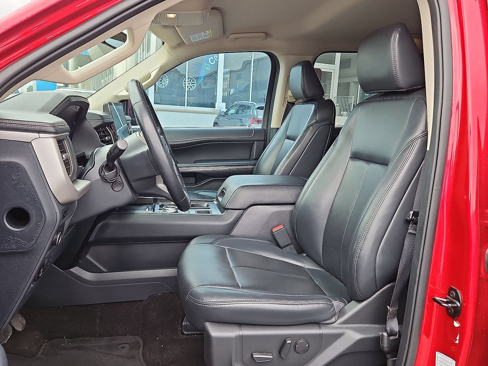 2022 Ford Expedition XLT