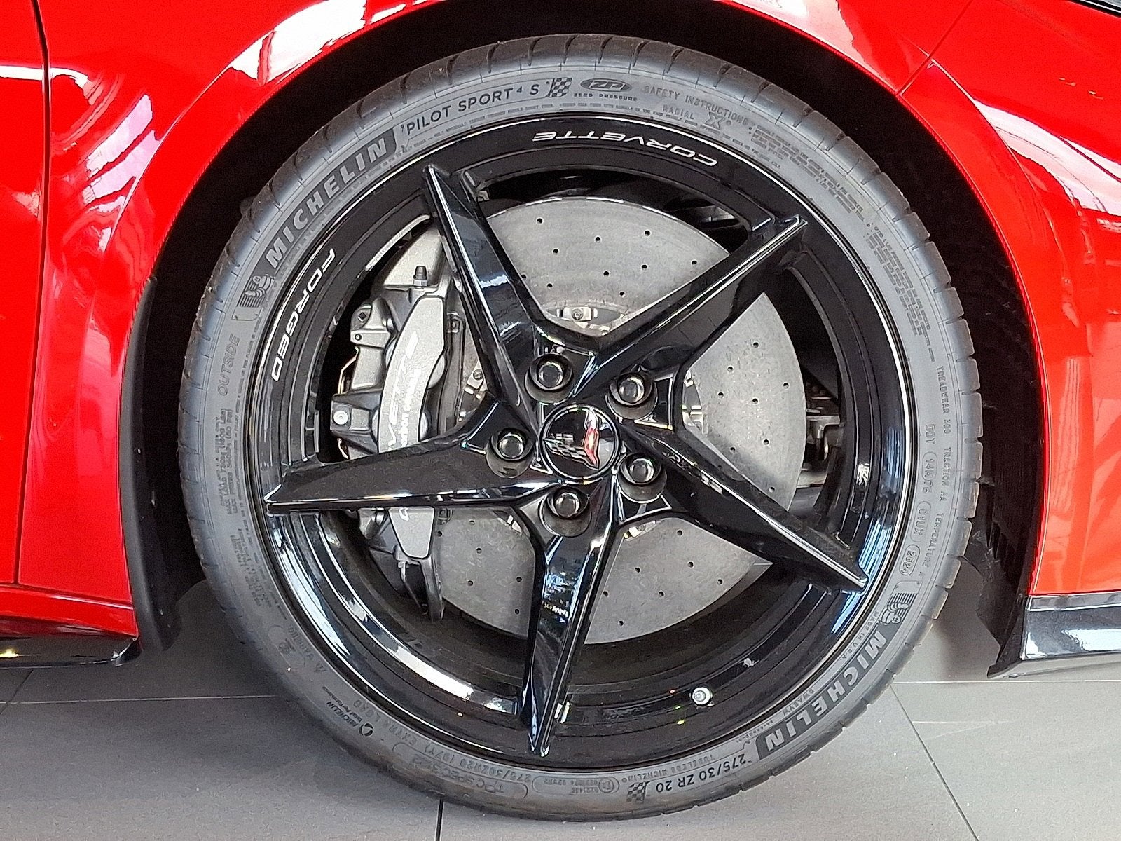 2024 Chevrolet Corvette E-Ray 2LZ