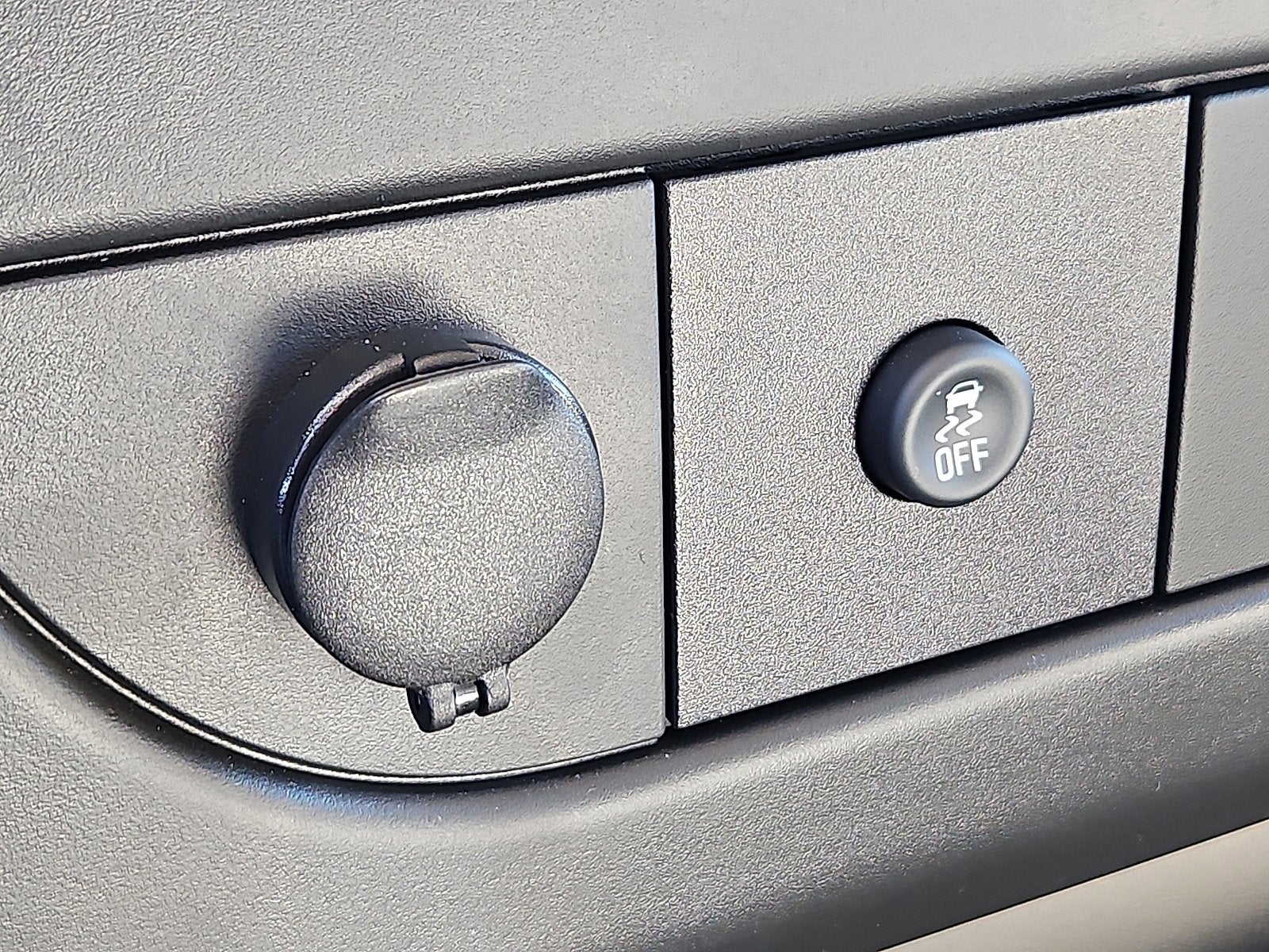 2024 Chevrolet Express Cutaway 3500 1WT