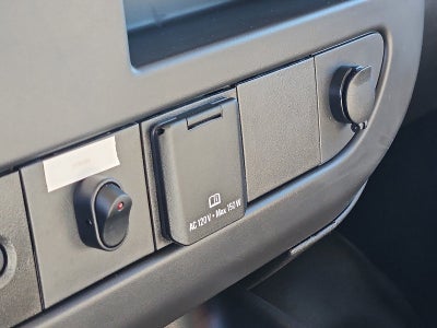 2024 Chevrolet Express Cutaway 3500 1WT