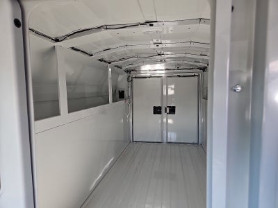 2024 Chevrolet Express Cutaway 3500 1WT