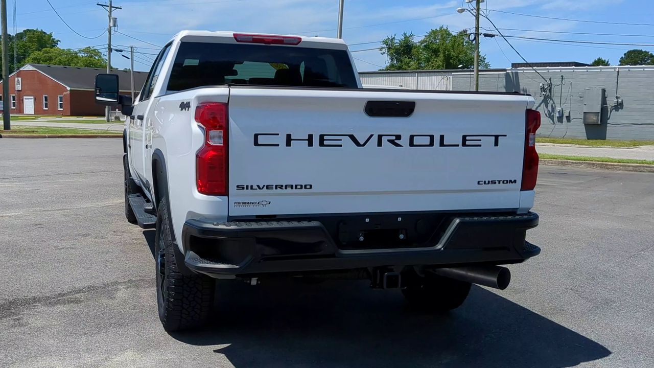 2025 Chevrolet Silverado 2500 HD Custom