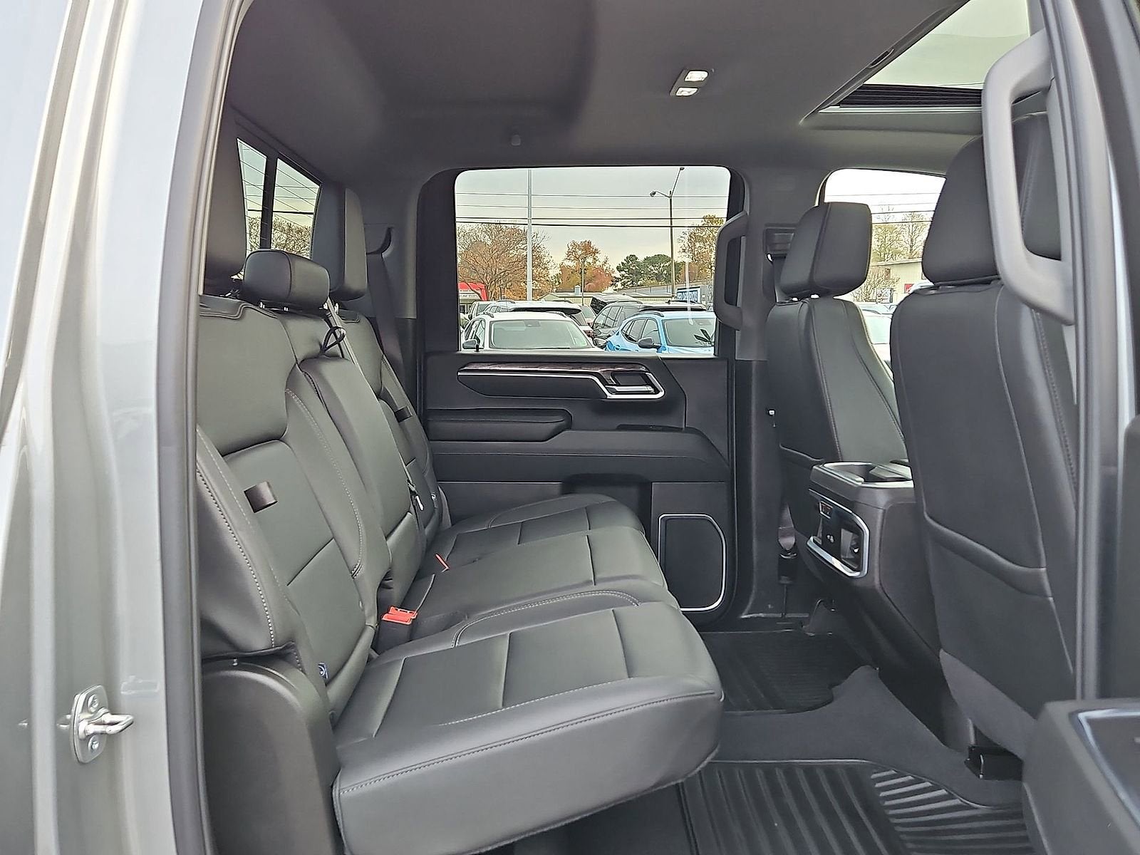 2025 Chevrolet Silverado 3500 HD LTZ DRW