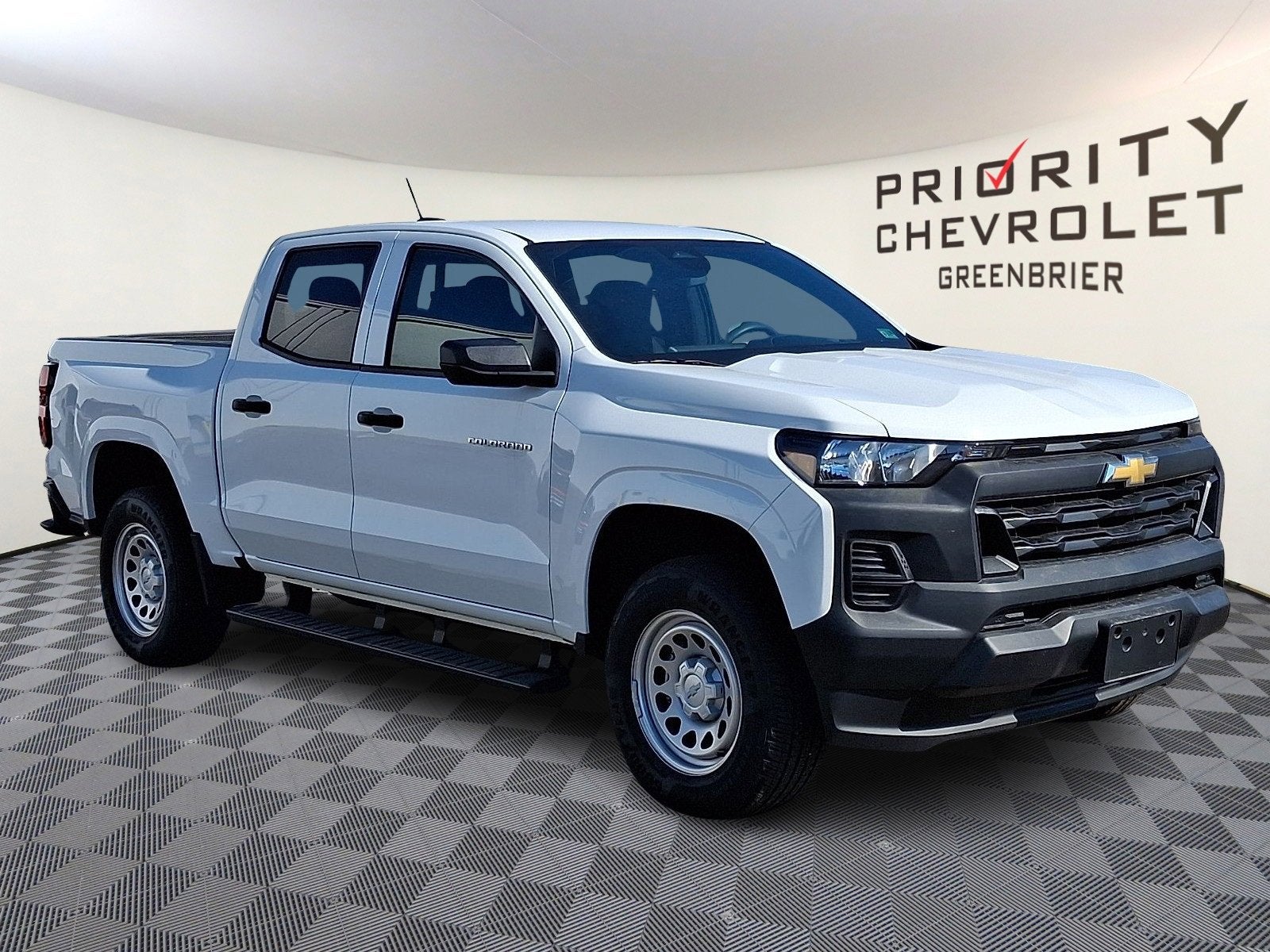 2025 Chevrolet Colorado WT/LT