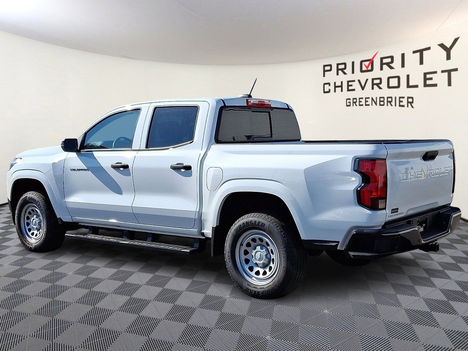 2025 Chevrolet Colorado WT/LT