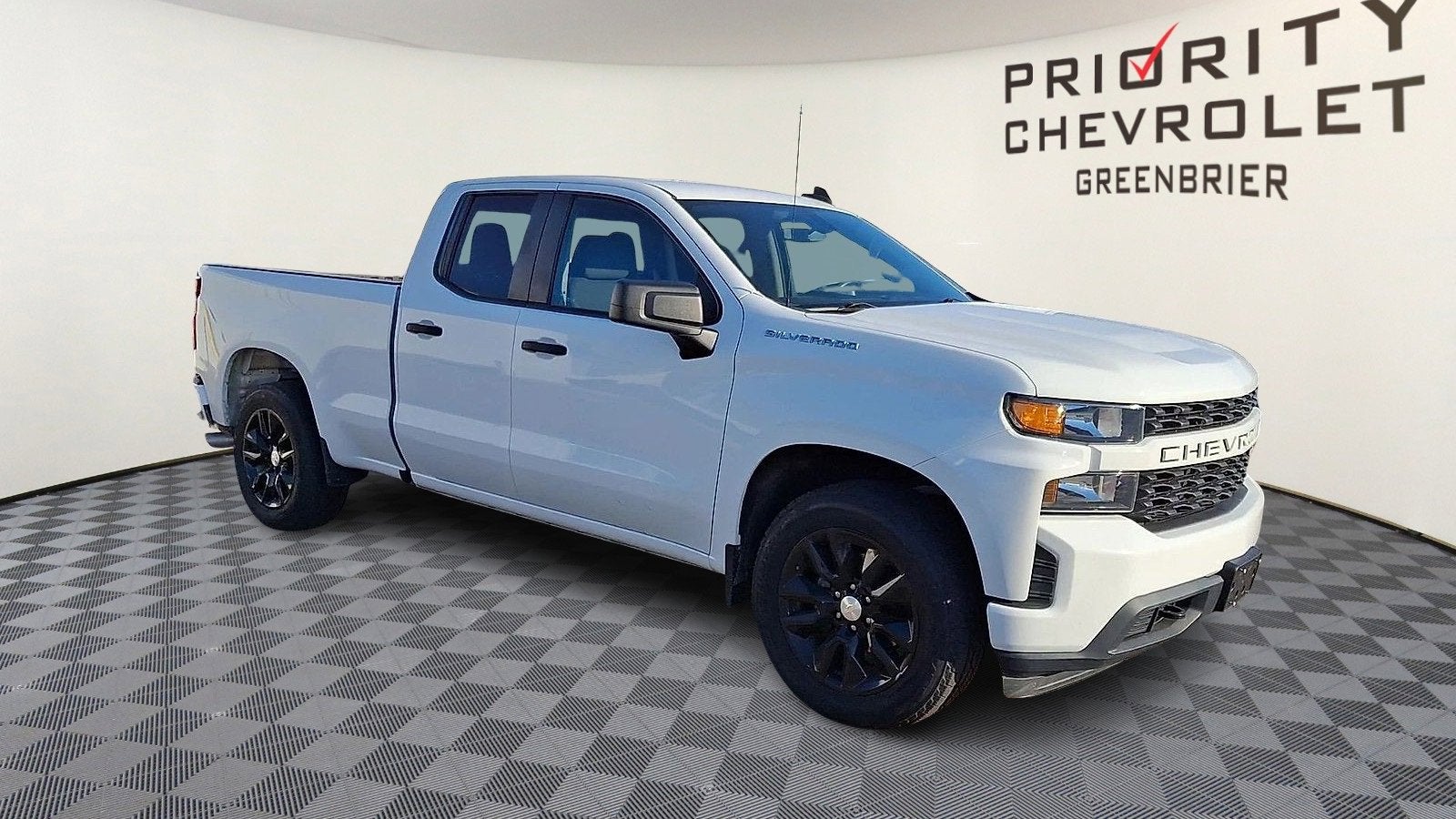 2020 Chevrolet Silverado 1500 Custom