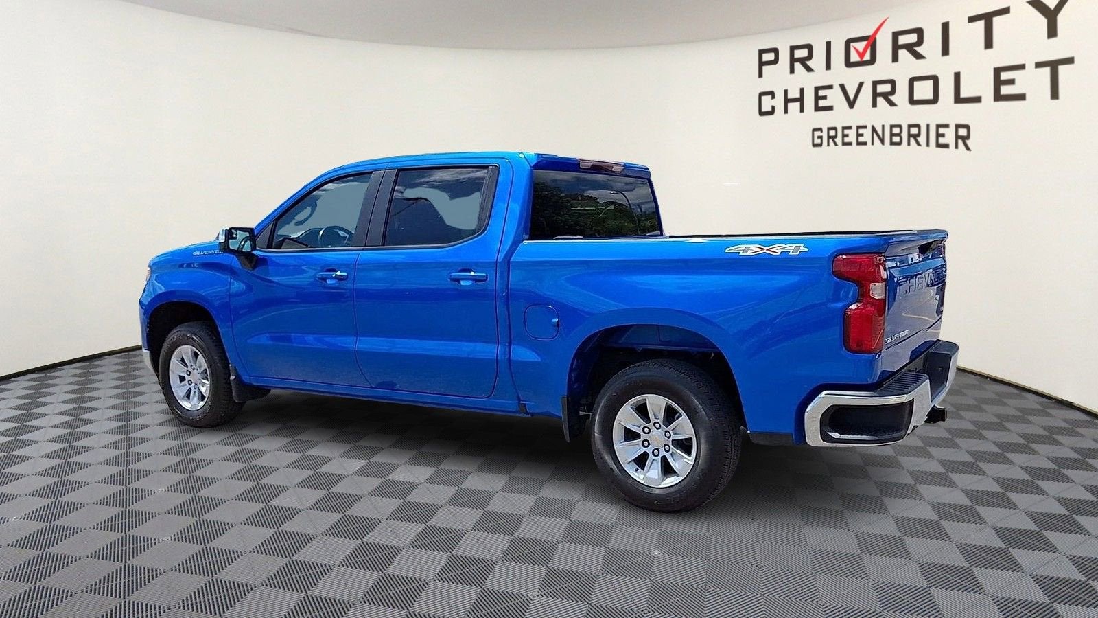 2025 Chevrolet Silverado 1500 LT