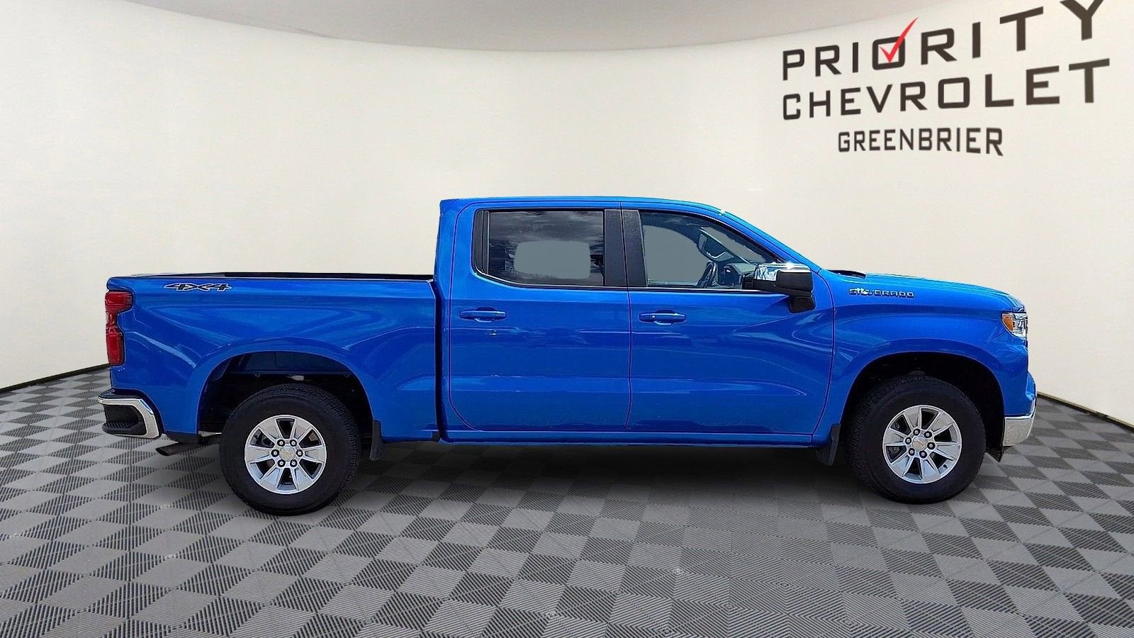 2025 Chevrolet Silverado 1500 LT