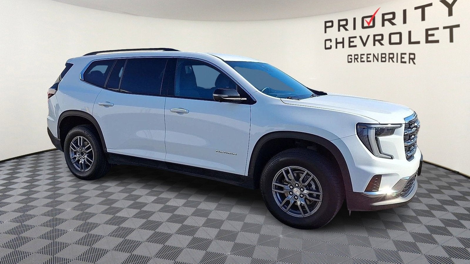 2025 GMC Acadia Elevation