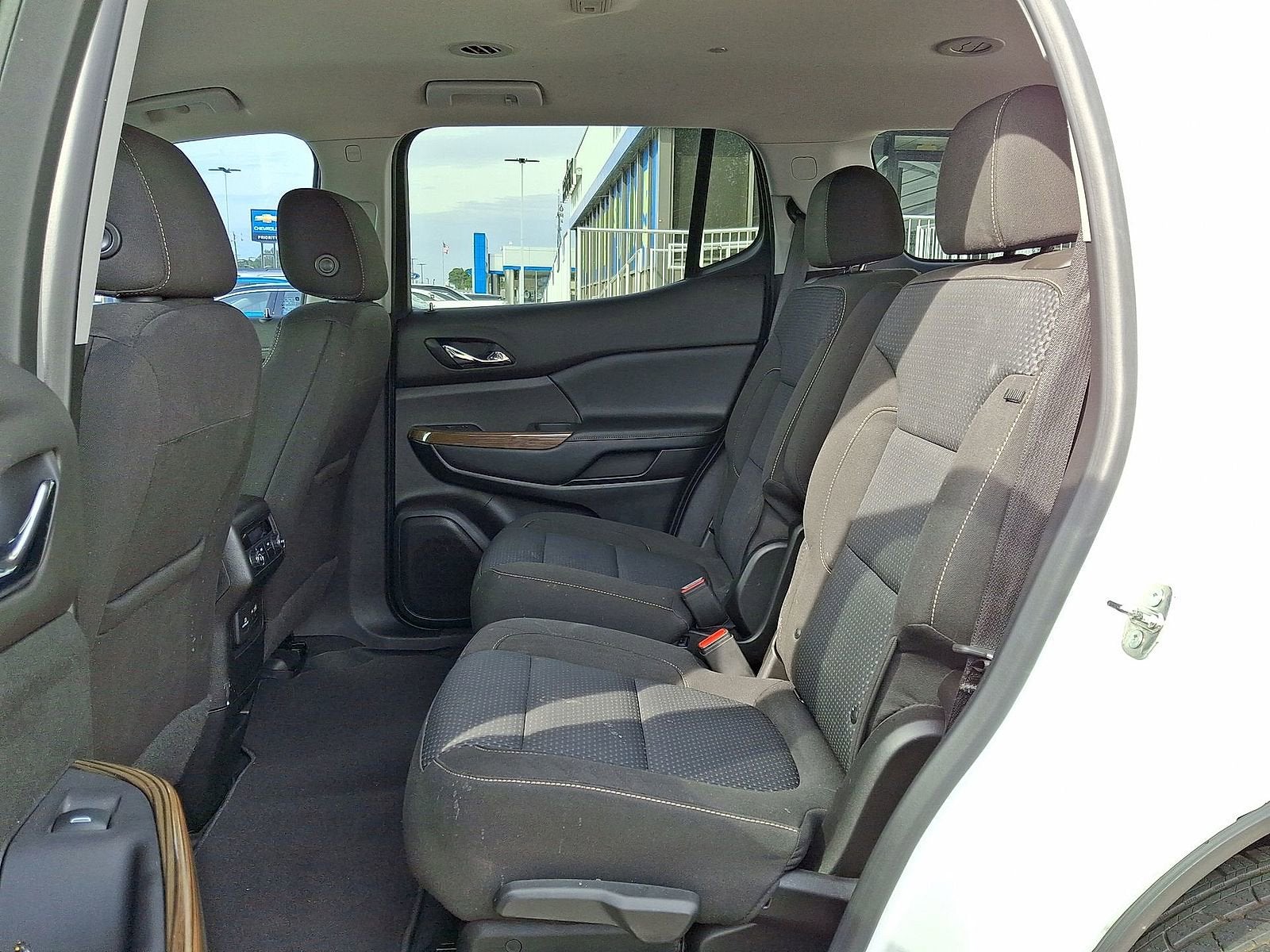 2020 GMC Acadia SLE
