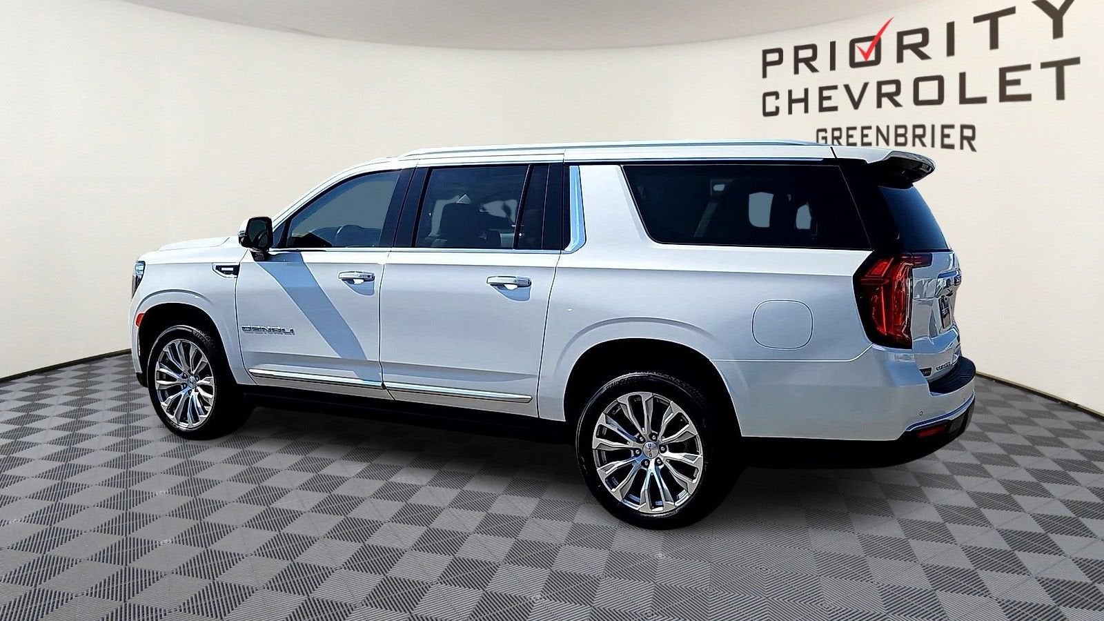 2023 GMC Yukon XL Denali
