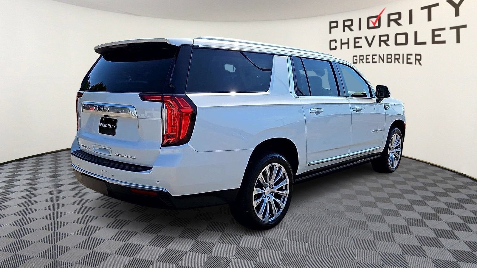 2023 GMC Yukon XL Denali