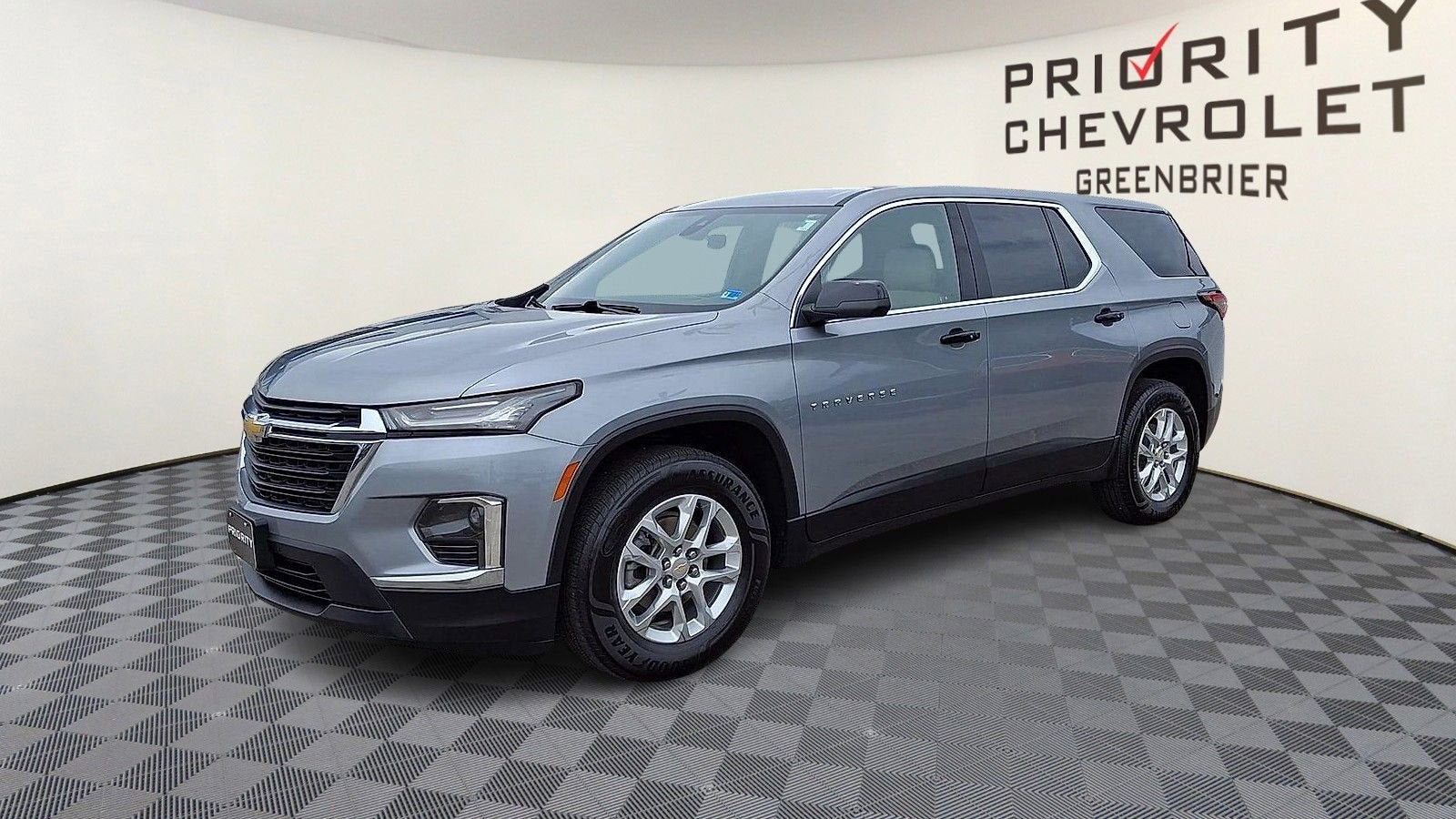 2023 Chevrolet Traverse LS