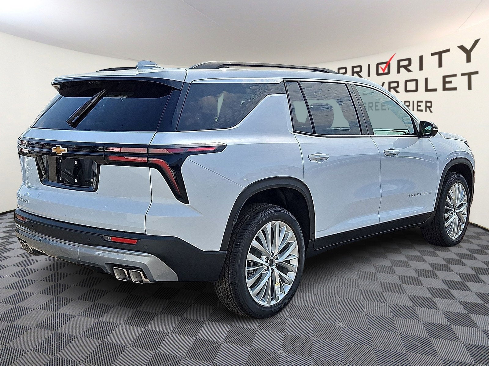2027 Chevrolet Traverse LT