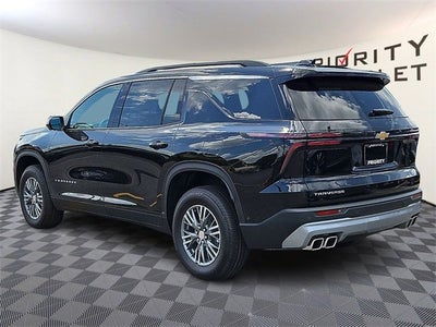 2025 Chevrolet Traverse LT