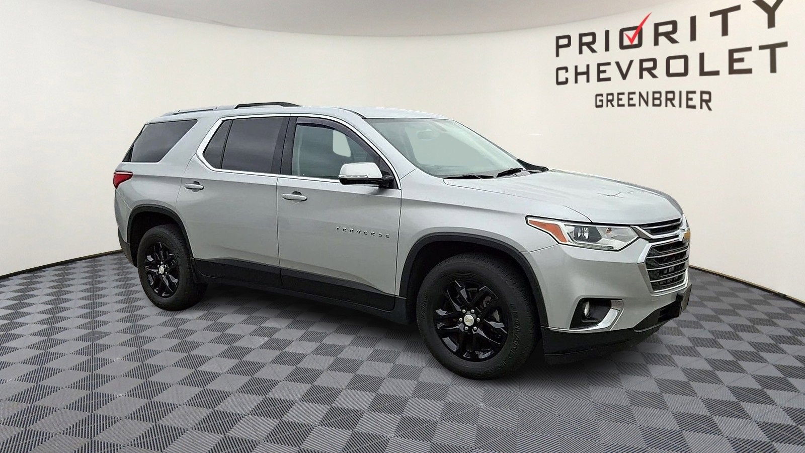 2018 Chevrolet Traverse LT Cloth