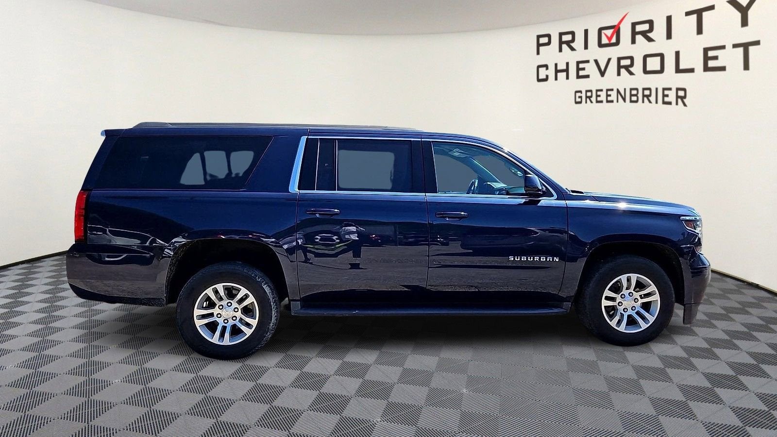 2019 Chevrolet Suburban LS