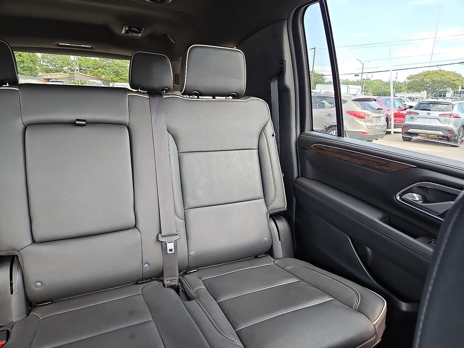 2024 Chevrolet Suburban Premier