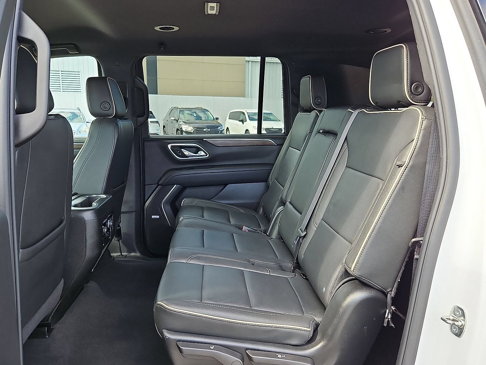 2024 Chevrolet Suburban Premier