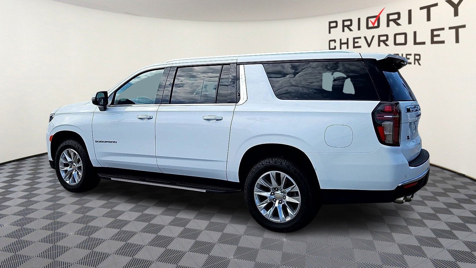 2024 Chevrolet Suburban Premier