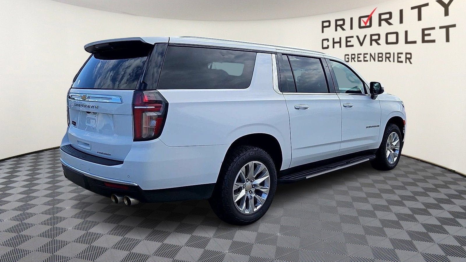 2024 Chevrolet Suburban Premier