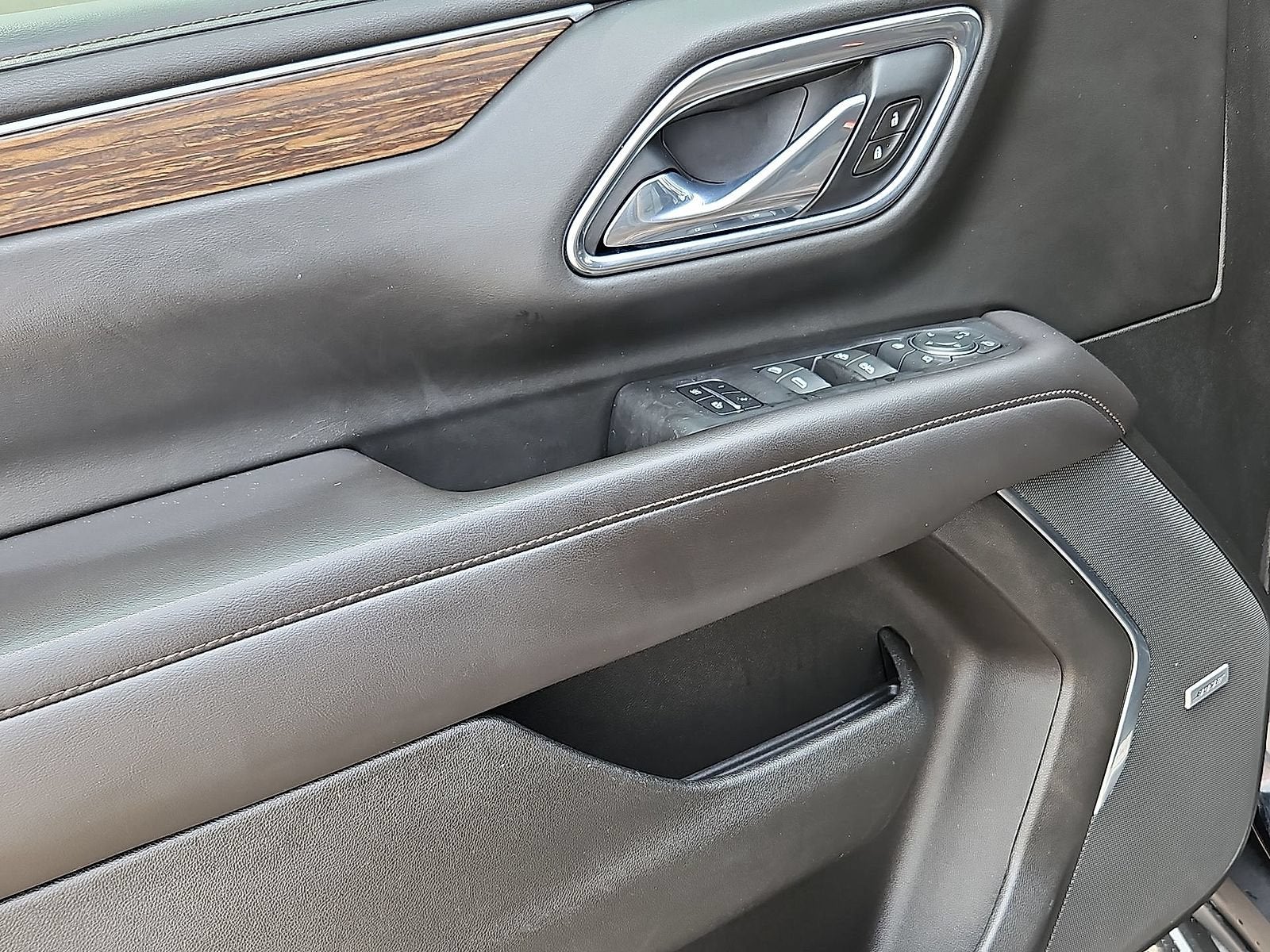 2021 Chevrolet Suburban High Country